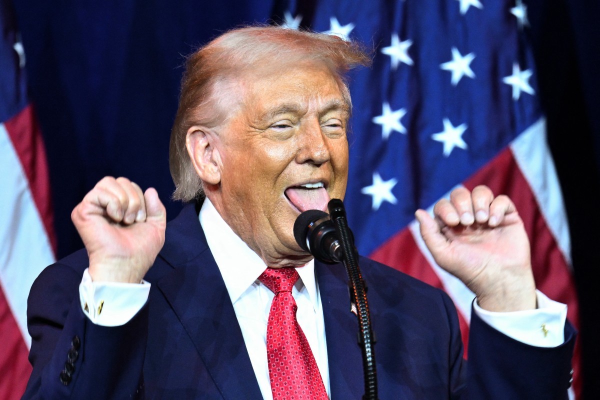 Donald Trump’s Embarrassing Grimaces as a Transphobic Clown