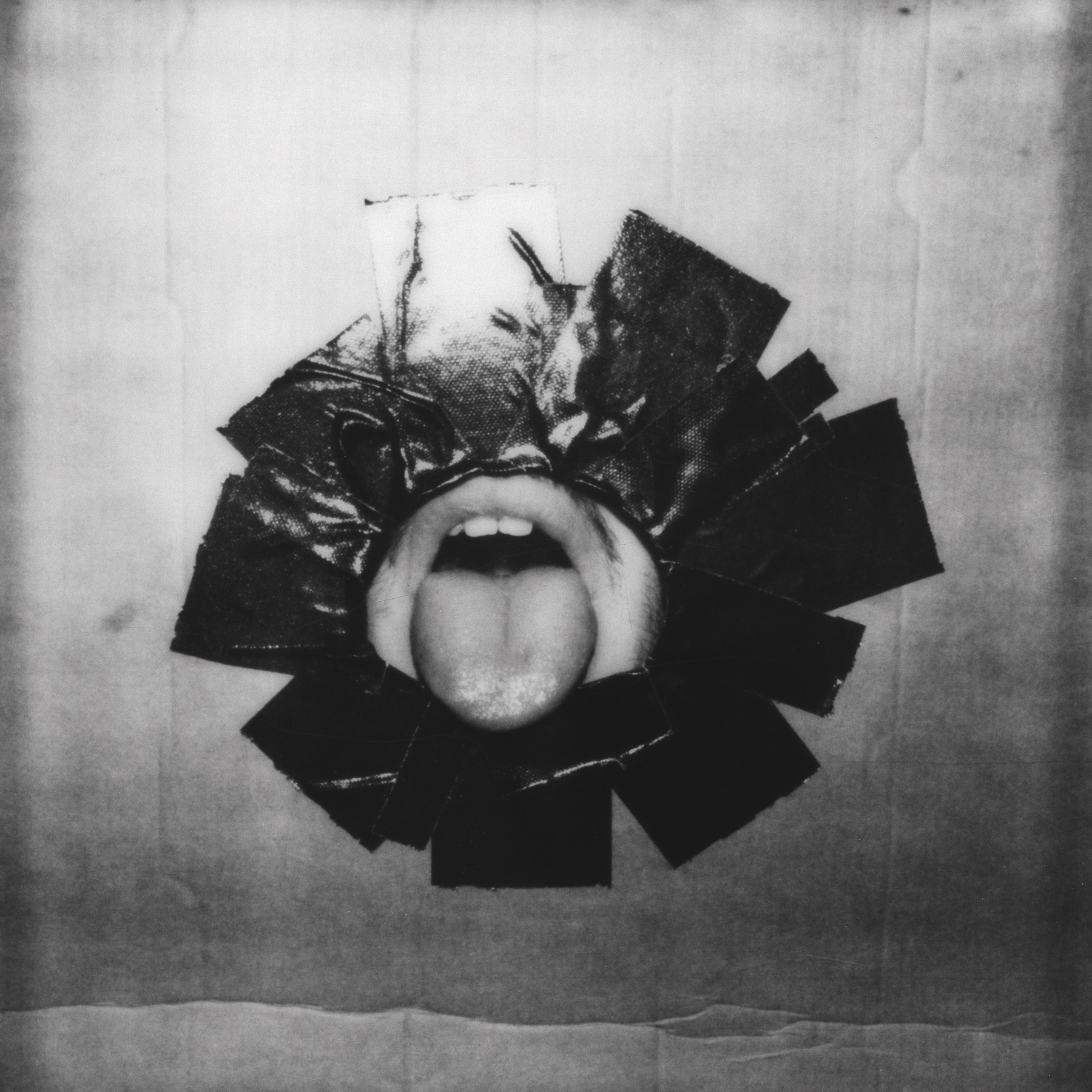 The Anonymity of the Glory Hole Also Enables Role Reversal