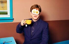 Fragile Beauty: Elton John Shares His Photo Collection at the Jeu de Paume