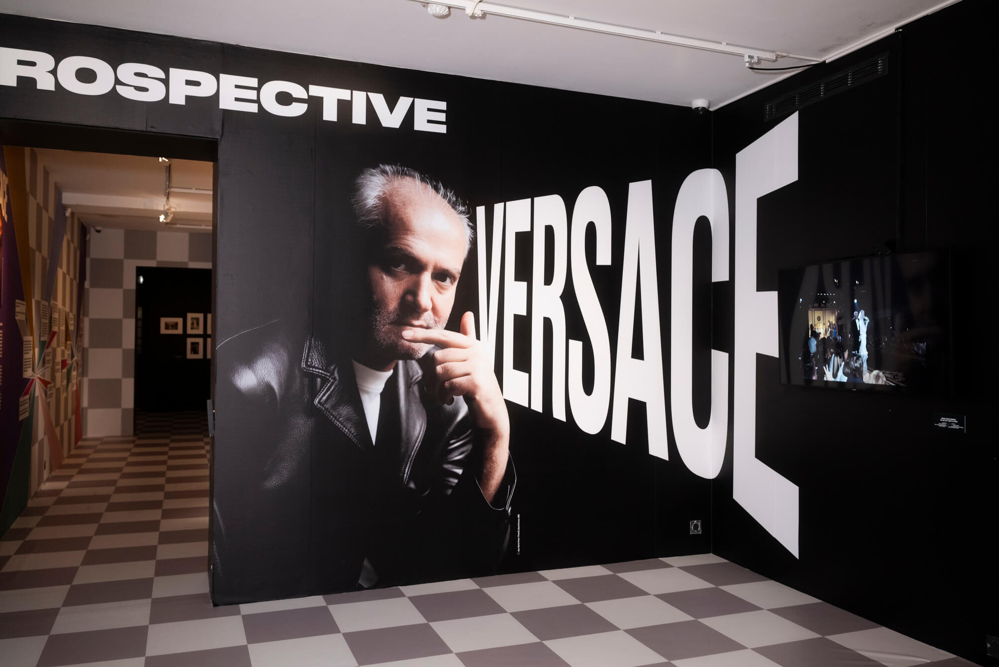 Gianni Versace Retrospective: The Fashion Alchemist